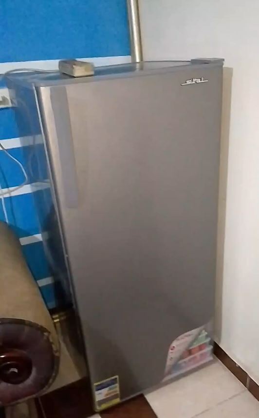 ديب فريزر سليتال 6درج ديفروست محترم جدا استعمال خفيف بالكرتونه ولسا فى الضمان