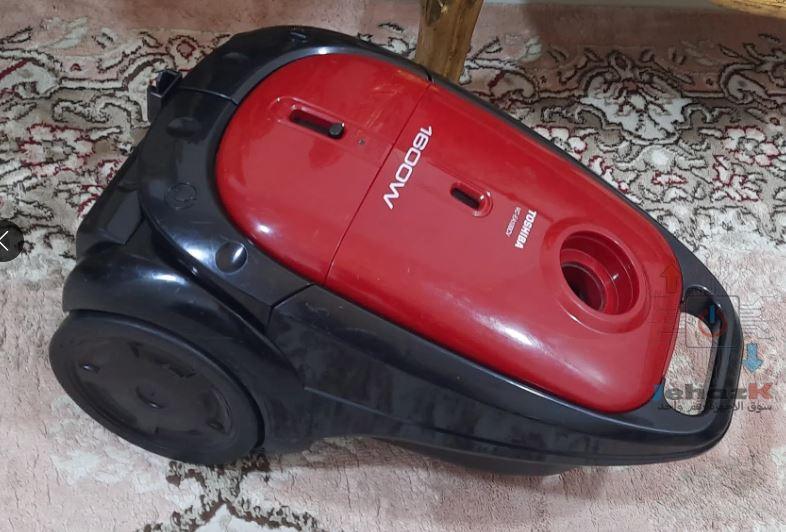 مكنسة توشيبا 1600وات بحاله جيدة جدا