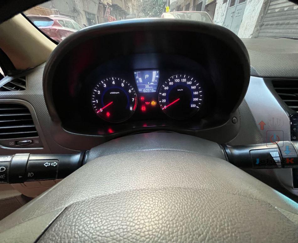 عربيه هيوانداي اكسنت rp موديل ٢٠١٢ فبريكا برا وجوه