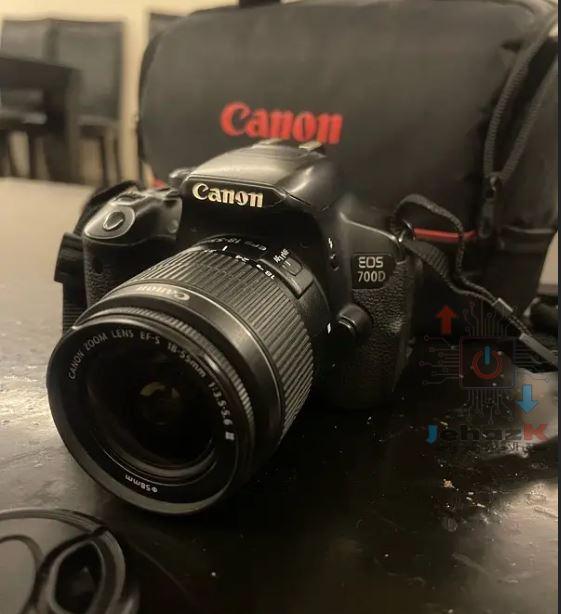 Camera Canon 700D + 18-55mm كاميرا كانون +عدسة
