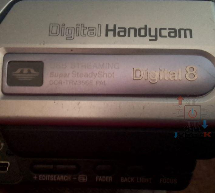 كاميرا سوني للبيع. مستعمل خفيف