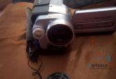 كاميرا سوني للبيع. مستعمل خفيف