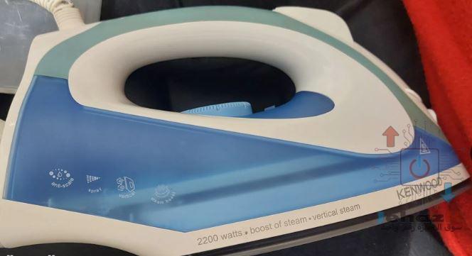 مكواة بخار احترافيه كامله للكى العمودى والافقى ماركة كينوود