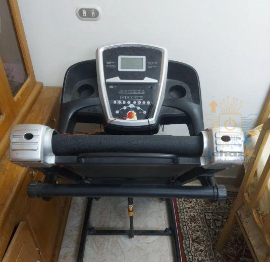 مشاية رياضية بحالة ممتازة