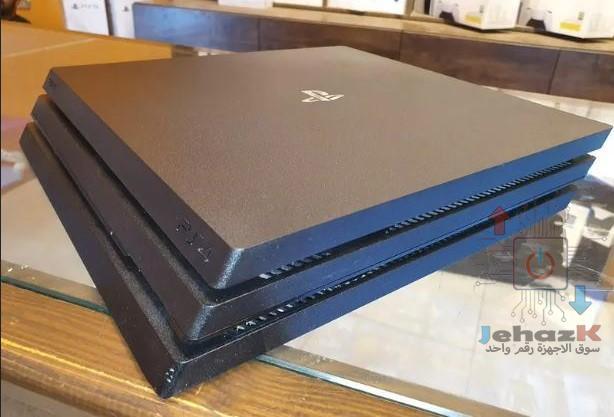 PS4 Pro playstation4 used like new – معاة دراعين و10 العاب ضمان 3 شهور
