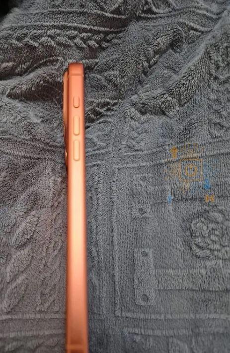 iPhone 17 pro max 256 orange ايفون ١٧ برو ماكس ٢٥٦ جيجا