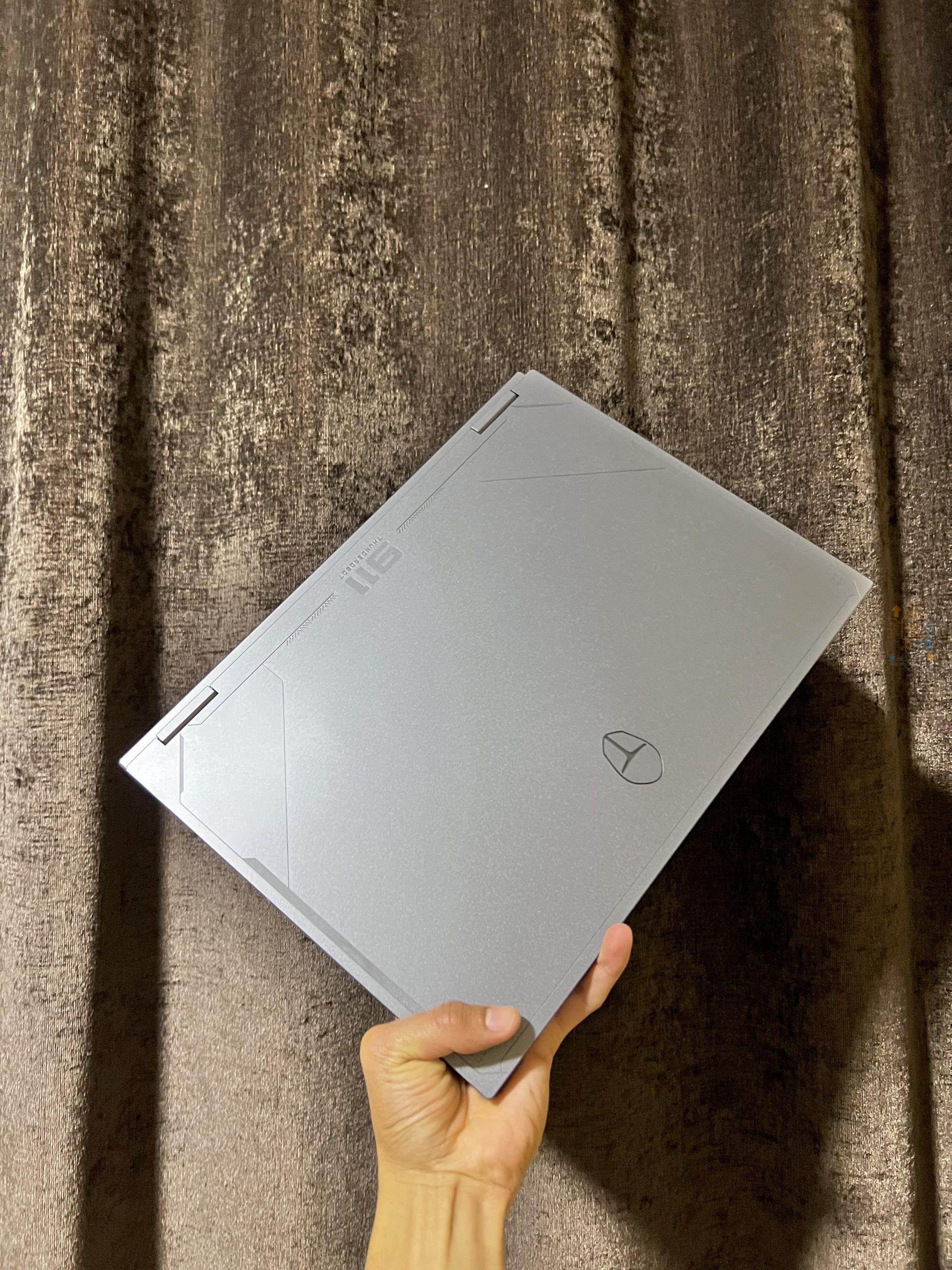 THUNDEROBOT Radiant 16 Gaming Laptop