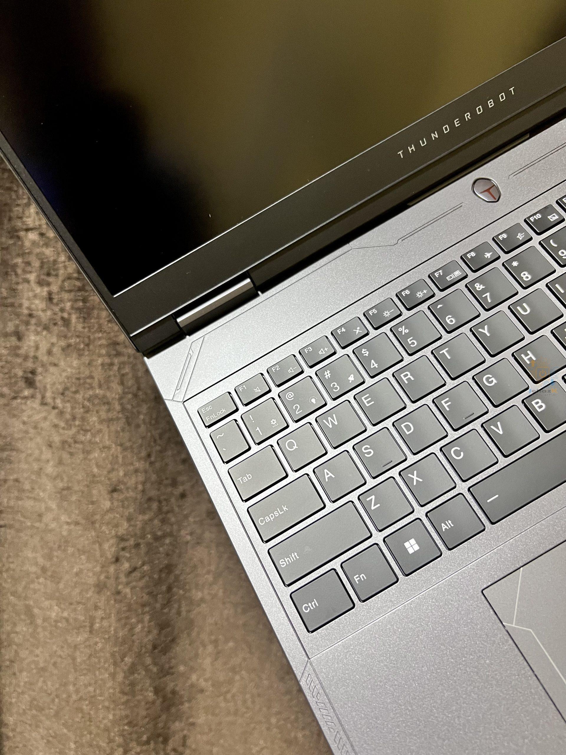 THUNDEROBOT Radiant 16 Gaming Laptop