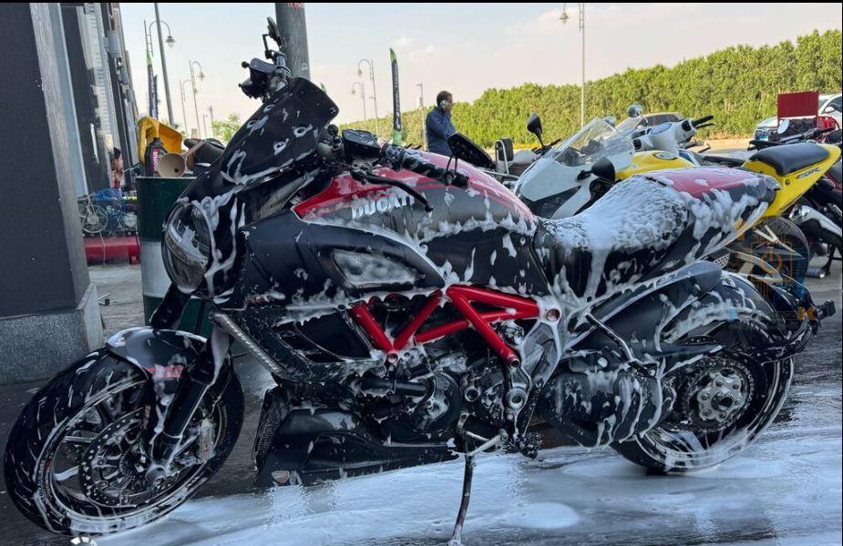 2012 دوكاتي ديافل كاربون Ducati Diavel Carbon