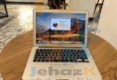 زى الجديد ابل Apple Macbook Air بمواصفات جيدة جدا